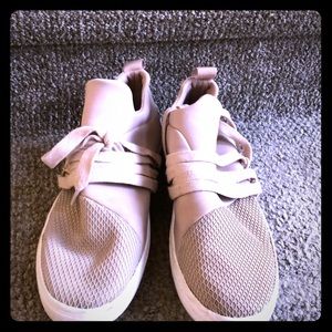 Steve Madden rose pink tennis